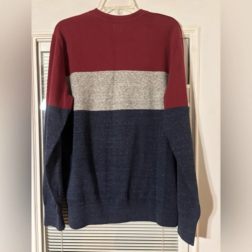 GAP Men's Crewneck Sweater - Burgundy, Gray, and Navy